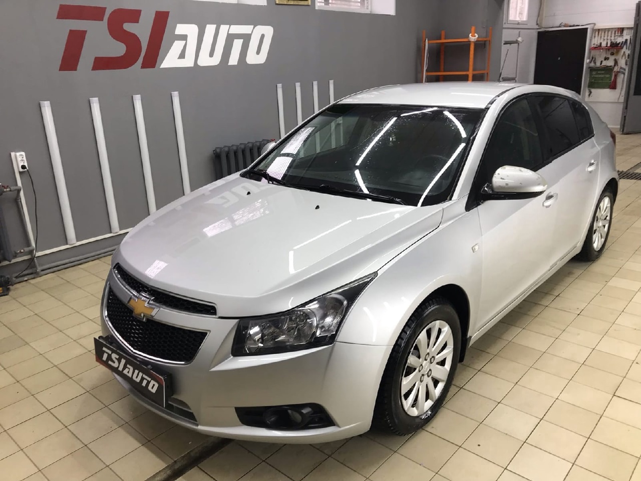 Шумоизоляция Chevrolet Cruze в Краснодаре