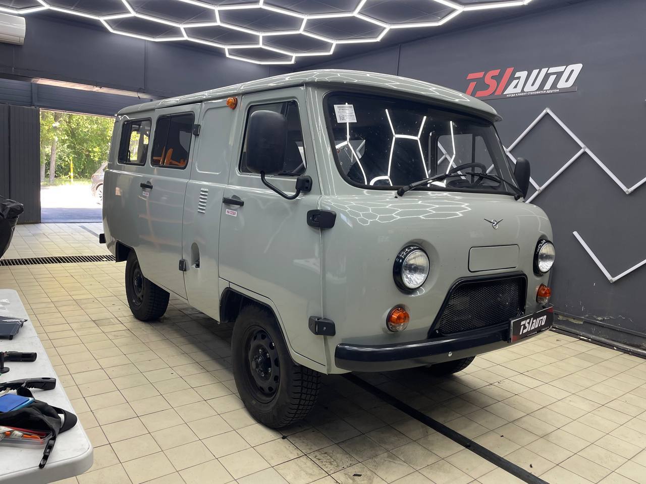 Шумоизоляция УАЗ СГР в Краснодаре