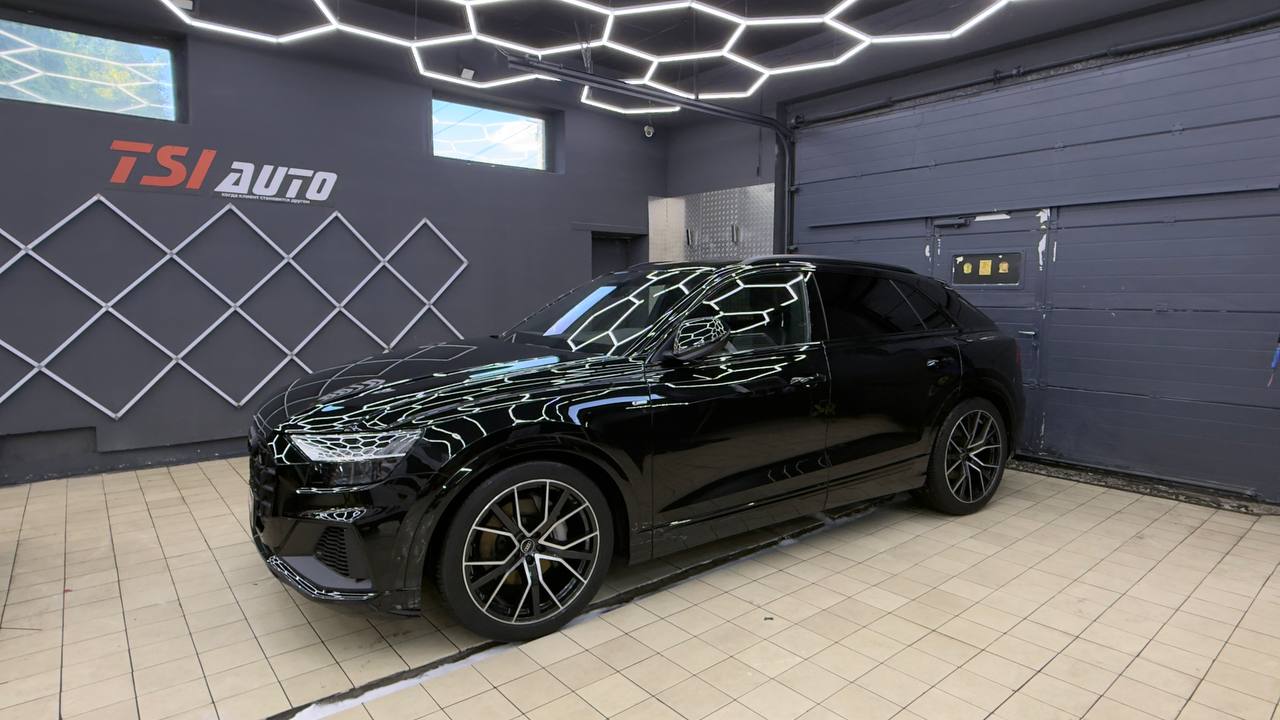 Шумоизоляция Audi Q8 в пакете Элит в Краснодаре