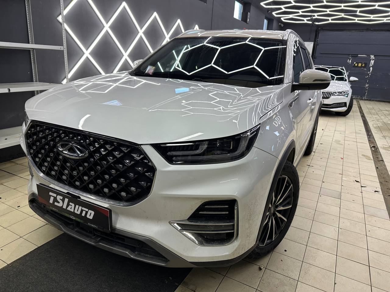 Шумоизоляция Chery Tiggo 8 Pro Max в Краснодаре - пакет Элит