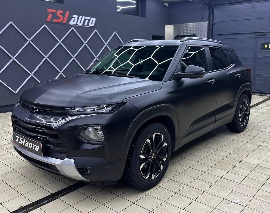 Chevrolet TrailBlazer установка усилителя и акустики в Краснодаре