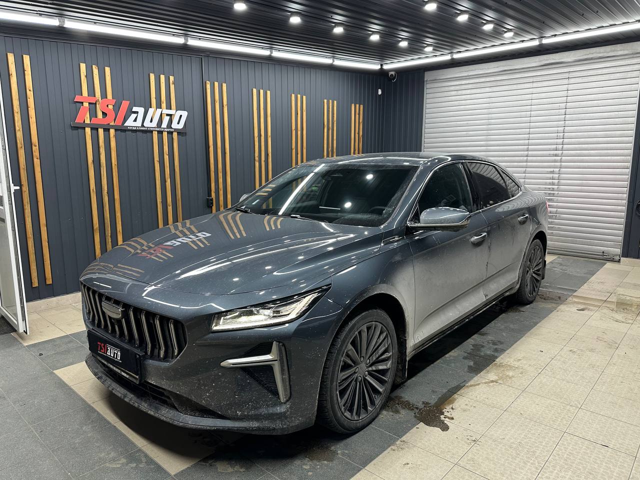 Geely Preface установка подсветки салона в Краснодаре