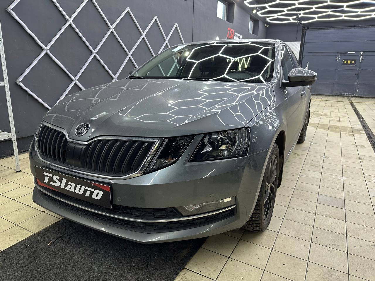 Химчистка Skoda Octavia A7 в Краснодаре