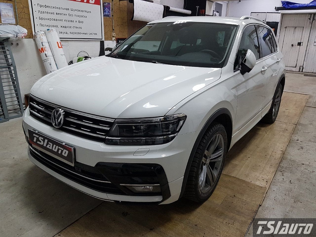 Правильная шумоизоляция Volkswagen Tiguan 2 в Краснодаре