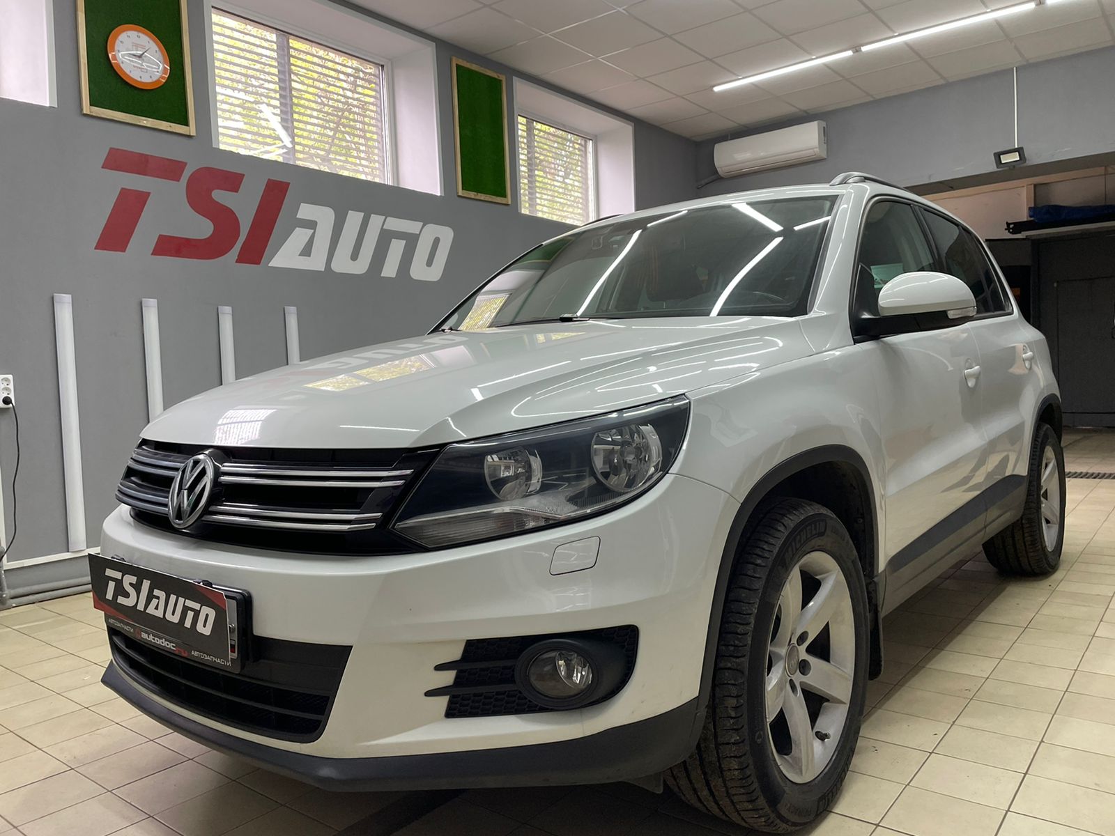 Шумоизоляция Volkswagen Tiguan 1 поколения в Краснодаре