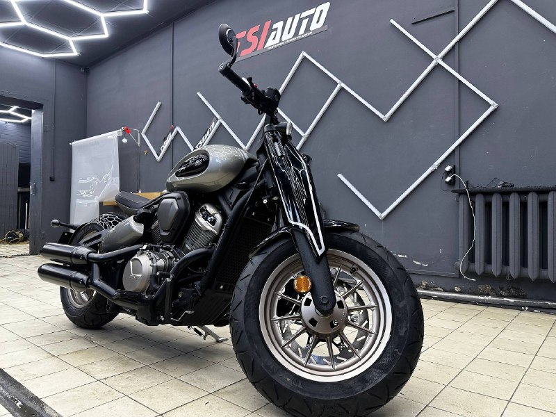 Оклейка пленкой мотоцикла Benda Napoleon в Краснодаре