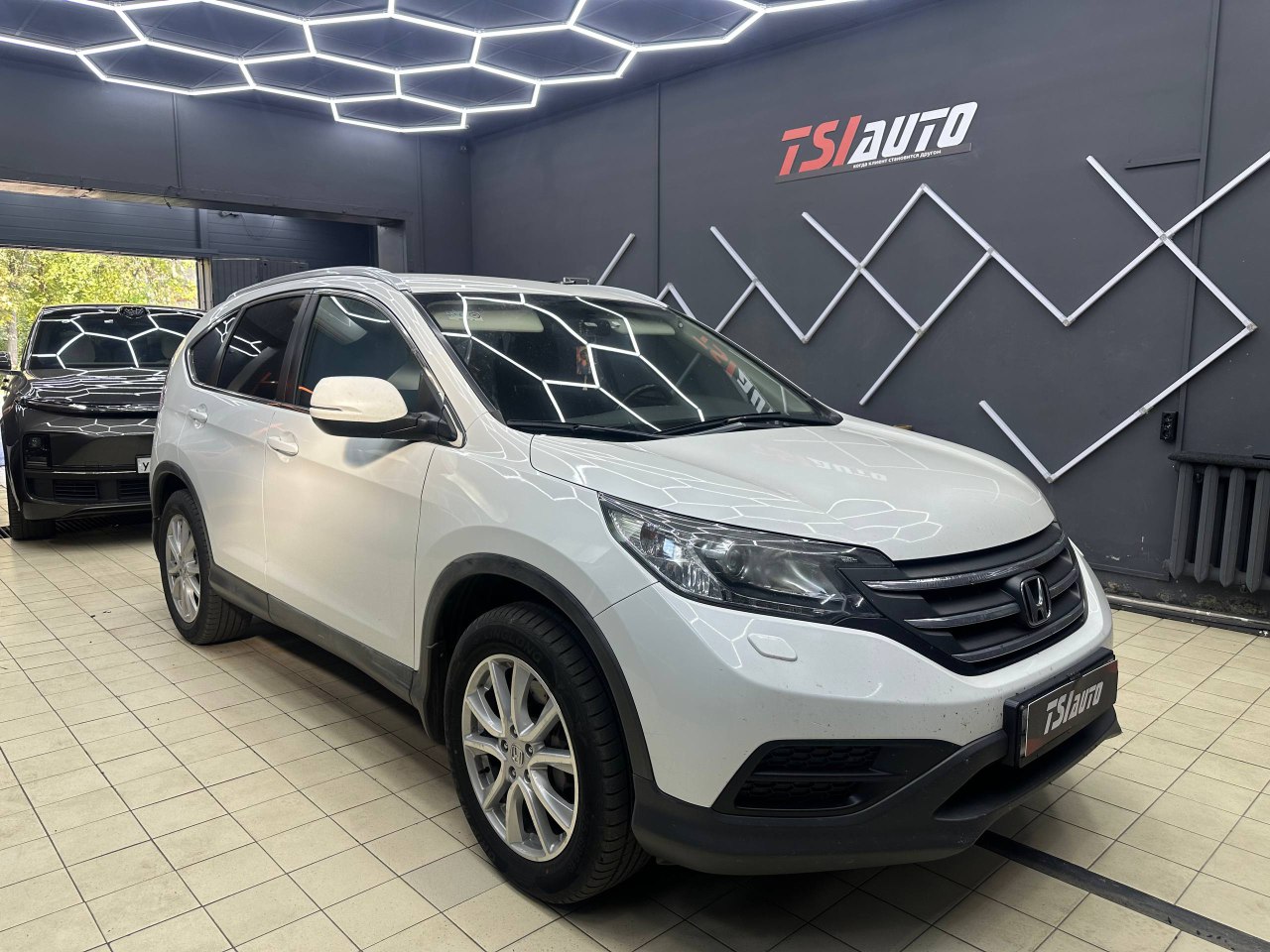Химчистка Honda CR-V в Краснодаре