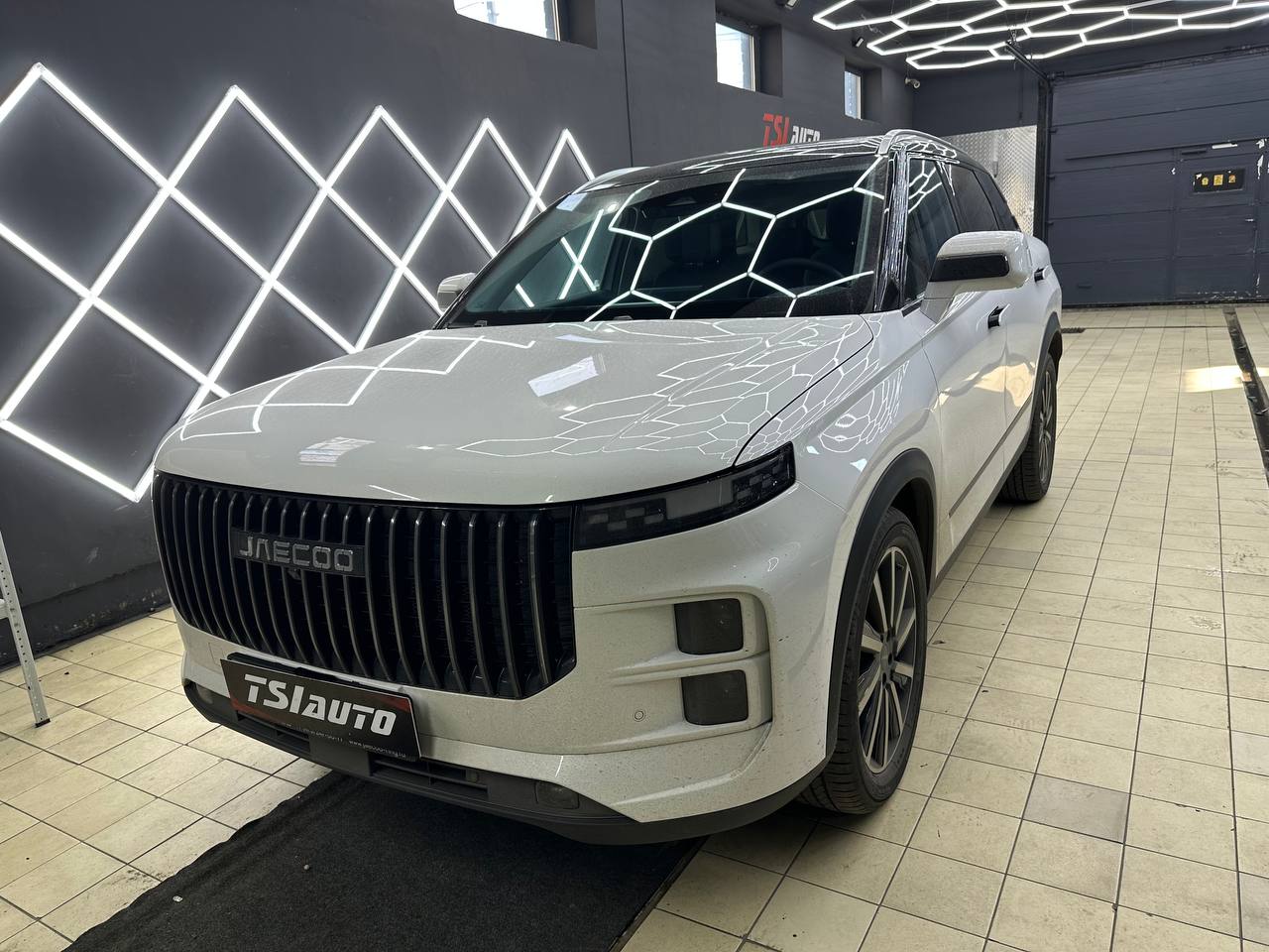 Шумоизоляция Jaecoo J7 в Краснодаре