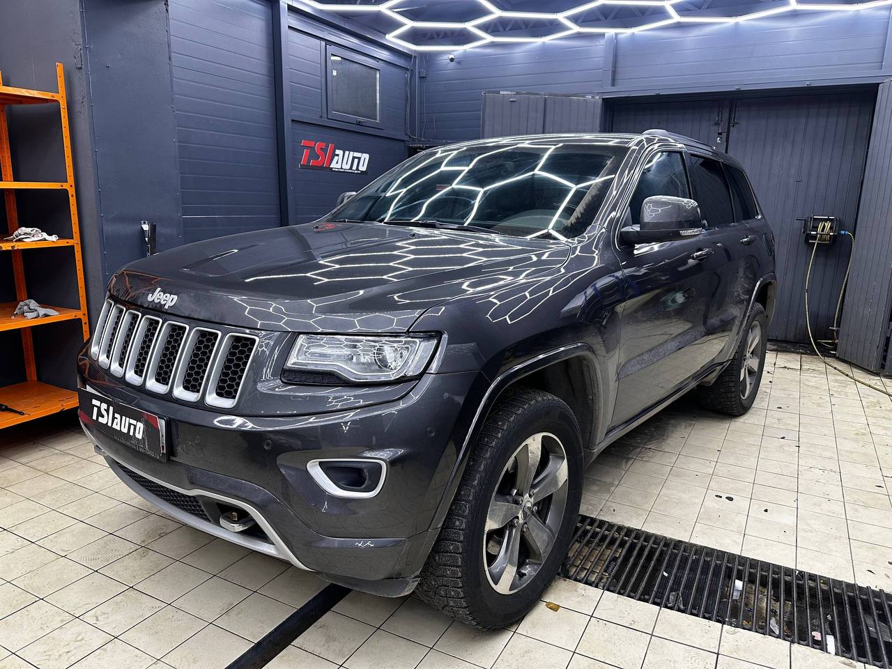 Полная шумоизоляция Jeep Cherokee в Краснодаре