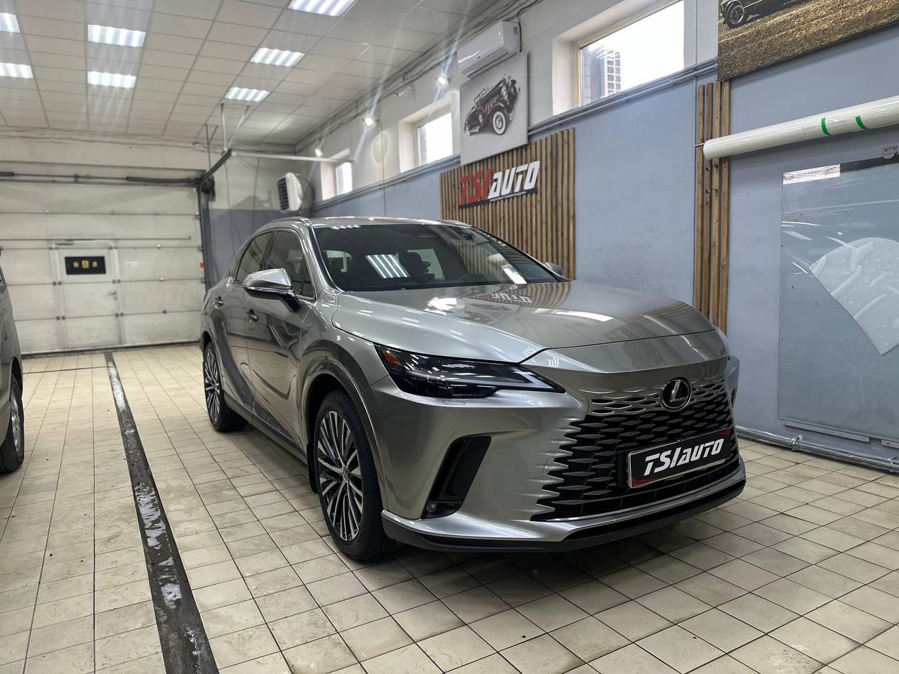 Lexus RX оклейка бронепленкой в Краснодаре