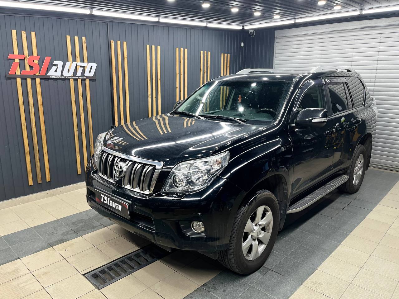 Восстановление и защита пленкой фар Toyota Land Cruiser Prado 150 - фото и цены