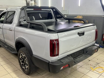 Механическая роллета на кузов Jac T9 с широкими направляющими - фото 1